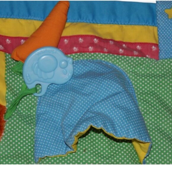 Vintage Playskool Fold N Go Play Mat Quilt Activity Blanket 29X29 - Picture 3 of 5
